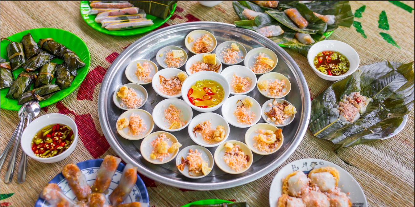 Bánh bèo – nậm – lọc Huế: Bộ ba hồn cốt ẩm thực xứ Kinh kỳ