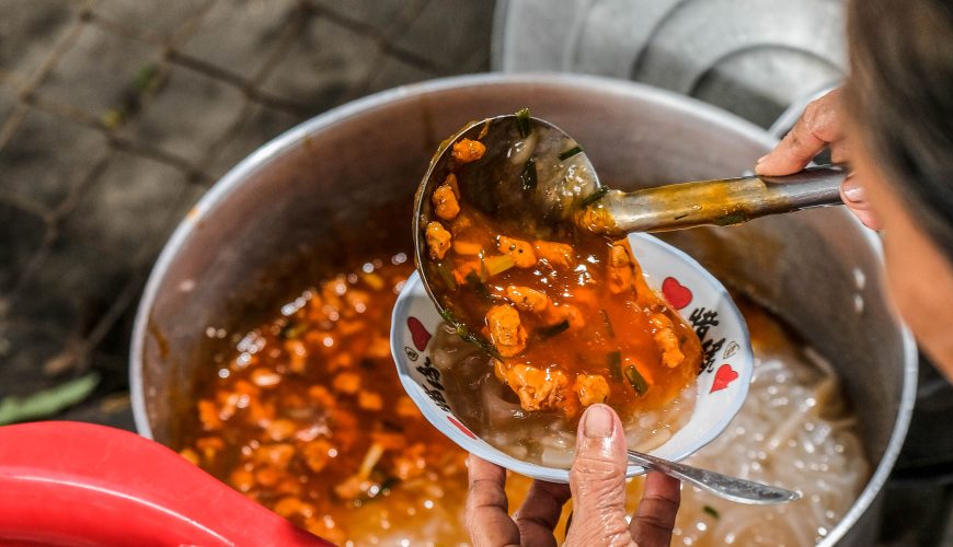 Bánh Canh Nam Phổ Huế – hương vị dân dã níu chân thực khách