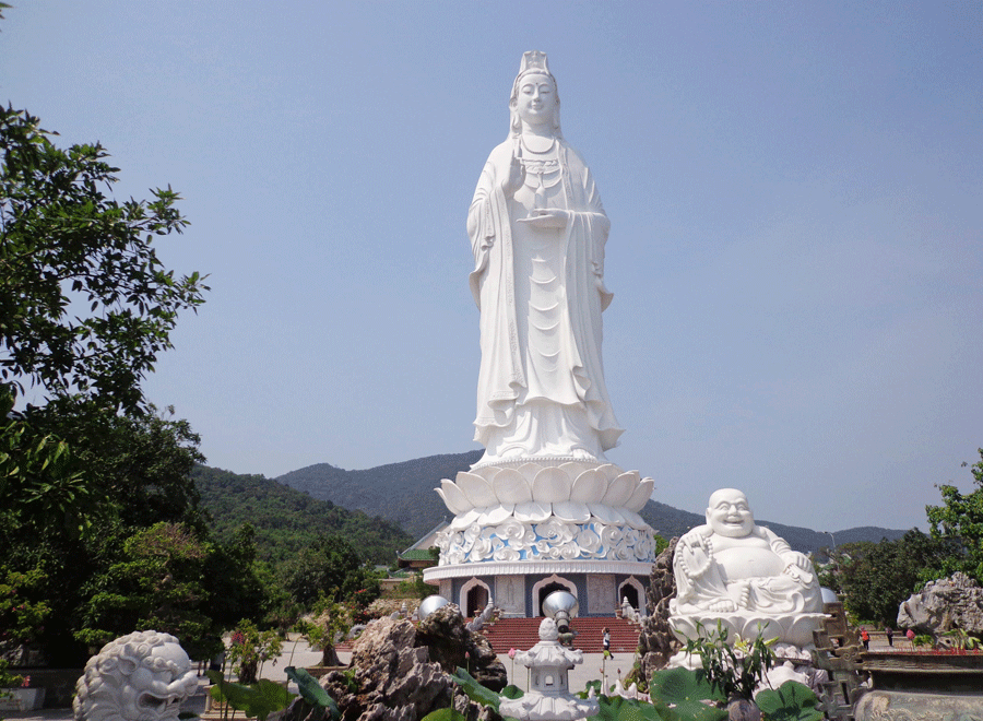 NGÀY 1: ĐÓN KHÁCH – BÁN ĐẢO SƠN TRÀ – BIỂN MỸ KHÊ 
