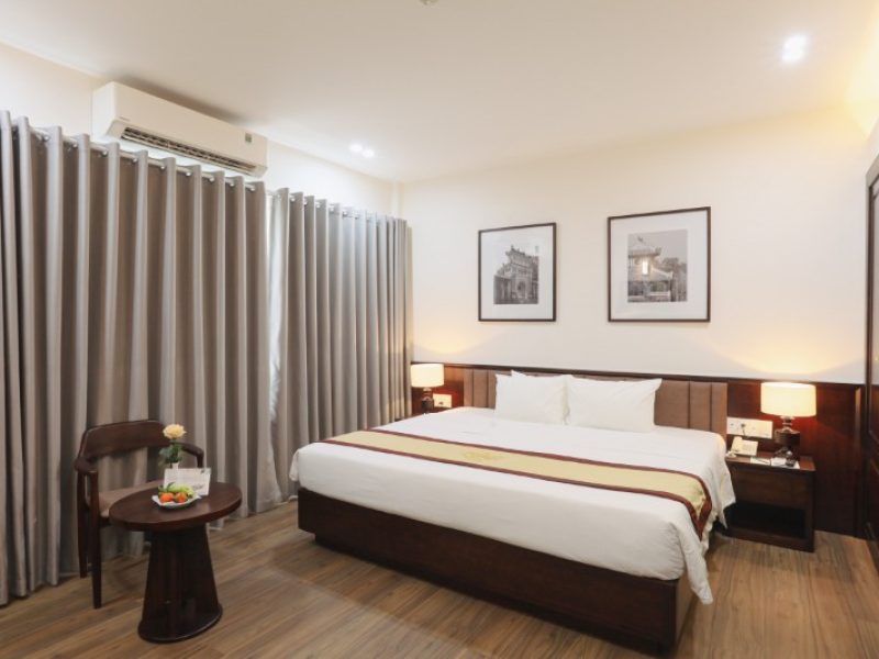 Premier Garden View Twin/Double Room