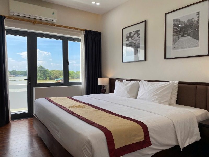 Premier River View Twin/Double Room