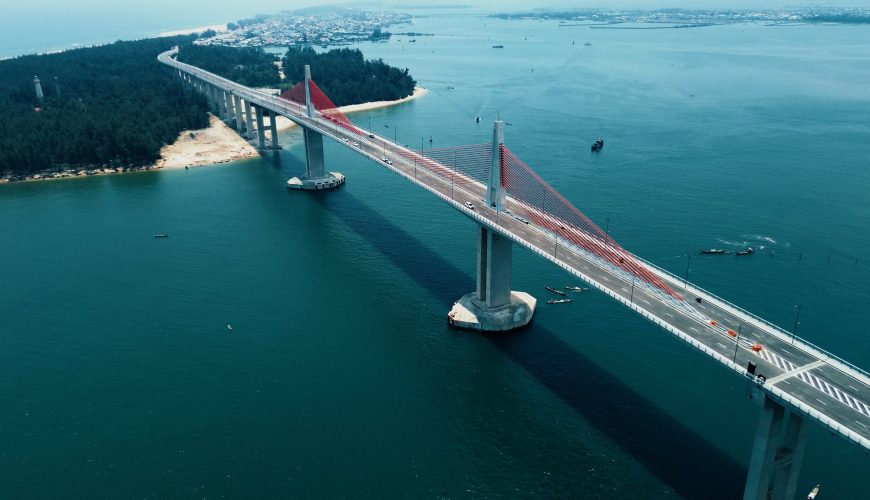 Cầu vượt cửa biển Thuận An – Điểm check-in mới cực HOT tại Huế