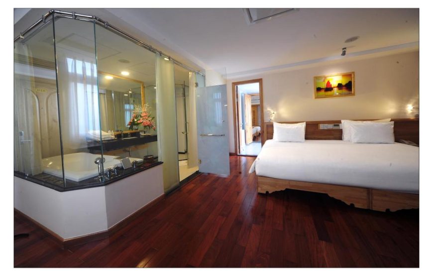 Khách sạn Romance Huế