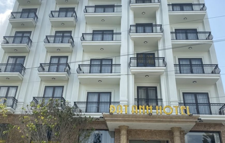 Khách sạn Đạt Anh