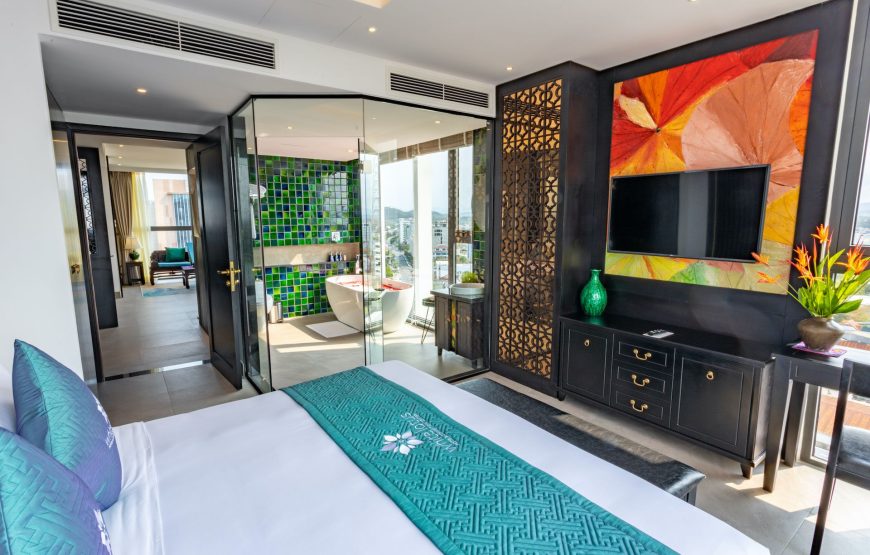 White Lotus Hue Hotel